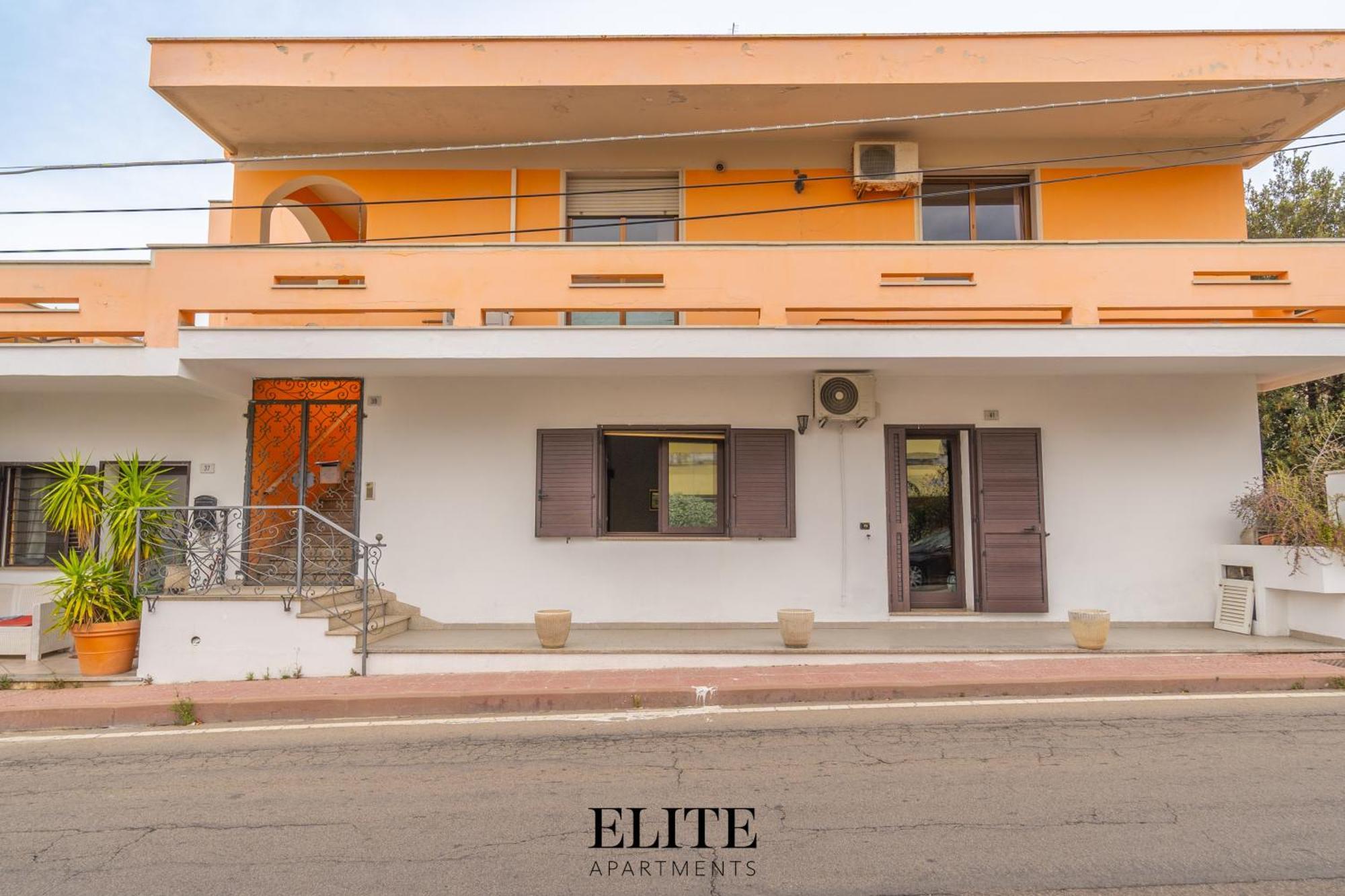 B&B My Home Al Centro Di أولبيا المظهر الخارجي الصورة