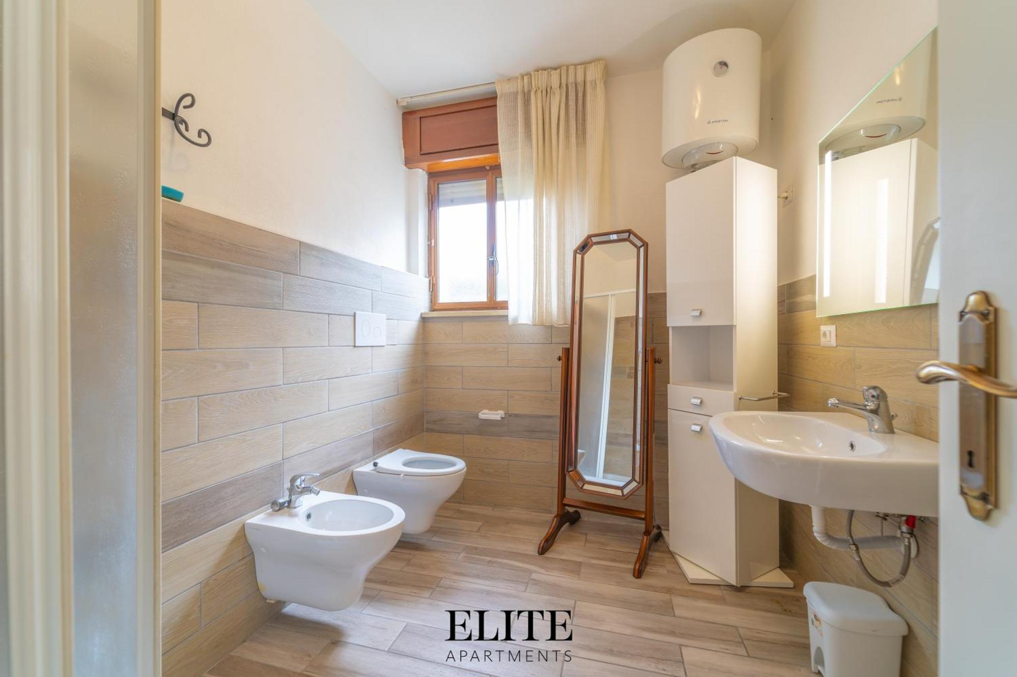 B&B My Home Al Centro Di أولبيا المظهر الخارجي الصورة